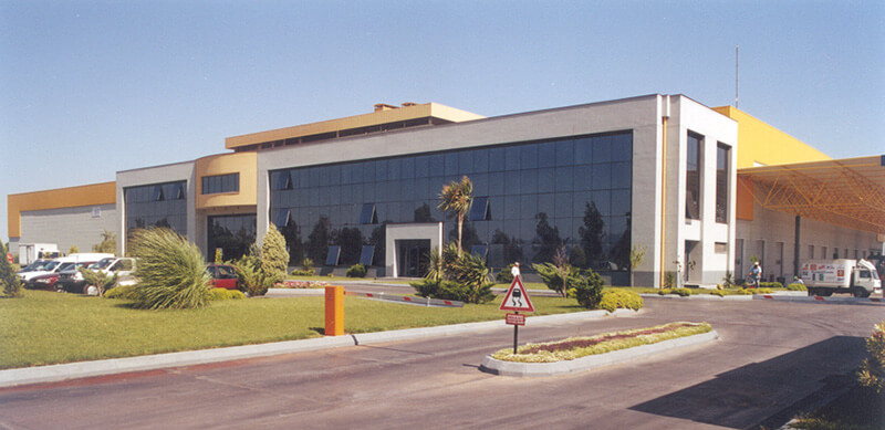 AYTAŞ GIDA ATATÜRK ORGANİZE SANAYİİ - 1998 / 10.000m2 — Matt Yapı projesi